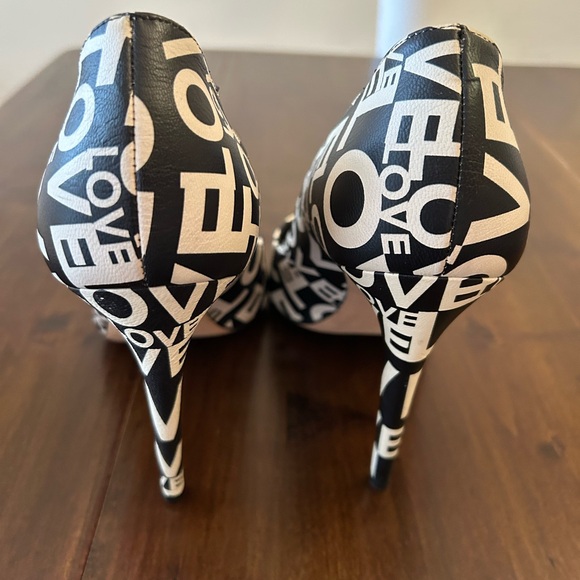 Tamara Mellon Love Heels - Picture 7 of 8